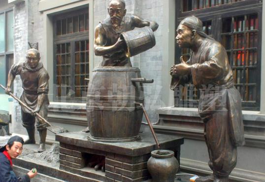 北京雕塑公司：定制雕塑作品應該凸顯哪些方面的文化內涵