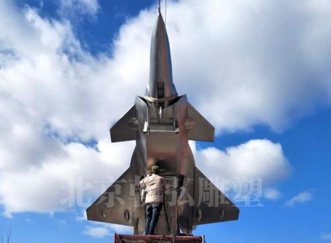 不銹鋼雕塑定制加工：從創意到落地的匠心之旅