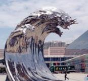 北京雕塑公司在選擇不銹鋼和玻璃鋼做雕塑時候考慮